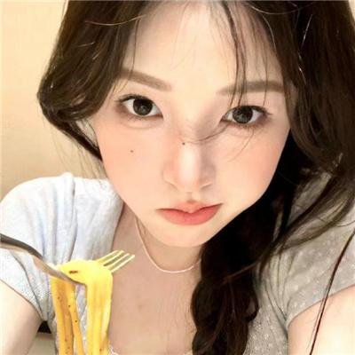 苦恼人的笑
